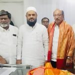 محمدریاض احمد چیرمین زیڈ نیوز ٹی وی چینل کی مولانا مشتاق رشادی چیرمین ائے پی ایم ایف سی سے حیدرآباد میں ملاقات