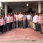 بنگلاپلی سرپنچ انتخاب میں کانگریس امیدوار کٹنگوری رویندر ریڈی کی شاندار کامیابی۔